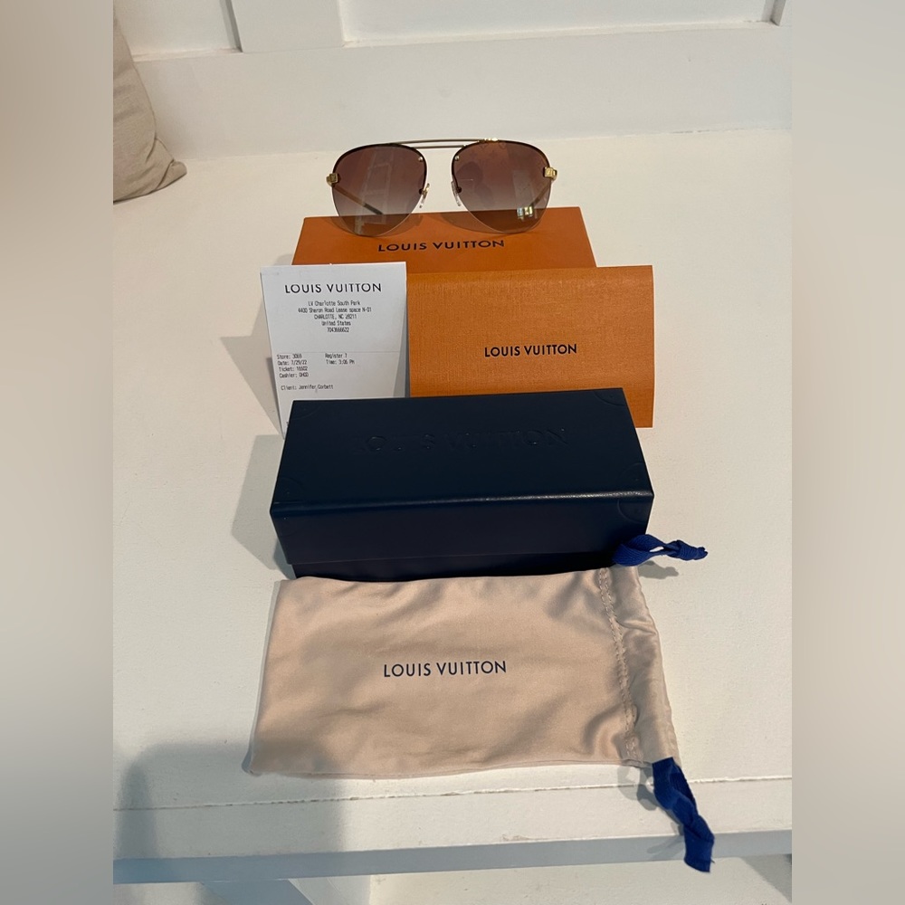 Louis Vuitton Pilot Sunglasses